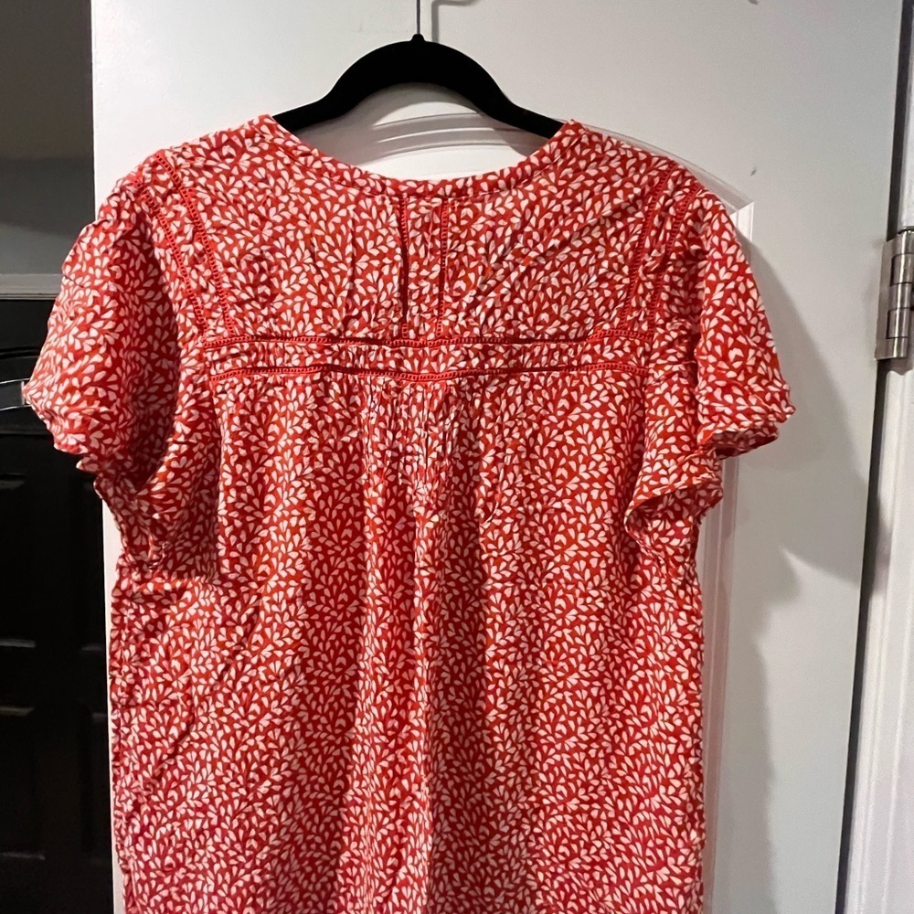 ~Daniel Raiin~ Patterned Women's Top - Picture 5 of 9